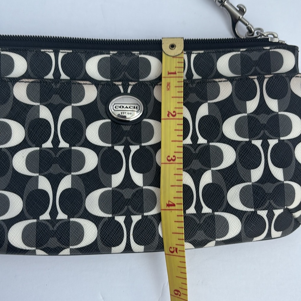 Coach Signature Black White Wristlet Clutch Wallet Mini Purse Black and White - Picture 9 of 9